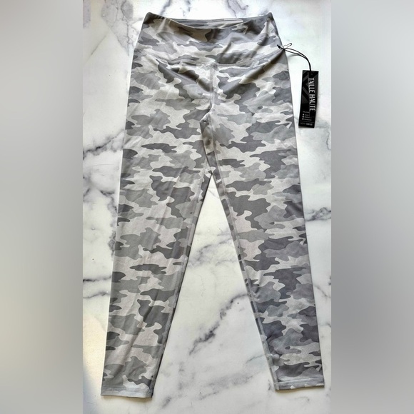 Kyodan Pants - Kyodan High-Waisted Camo Leggings XS – NEW WITH TAGS Workout Tights Gymwear